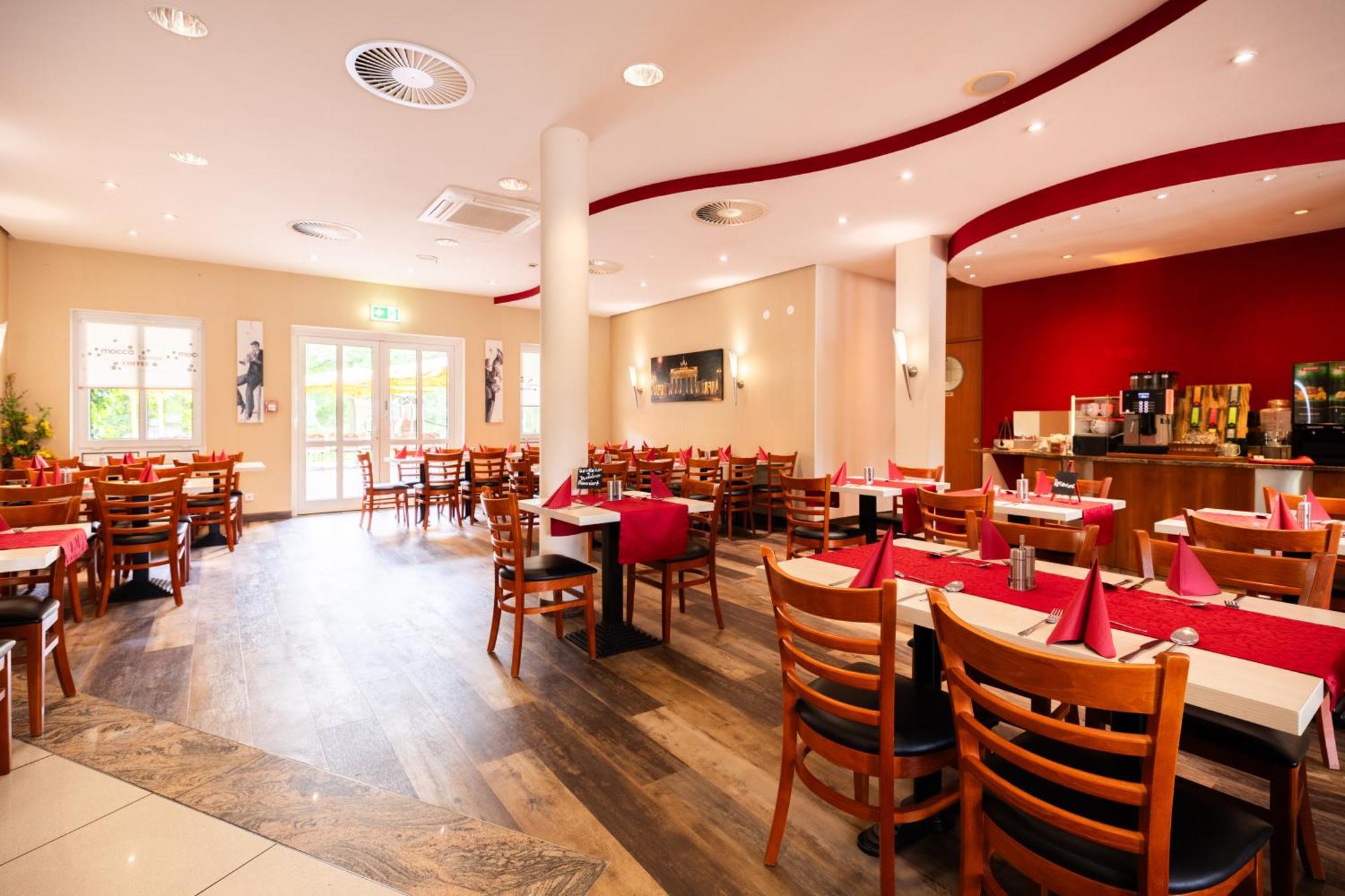 Garner Hotel Cottbus Sued By Ihg מראה חיצוני תמונה
